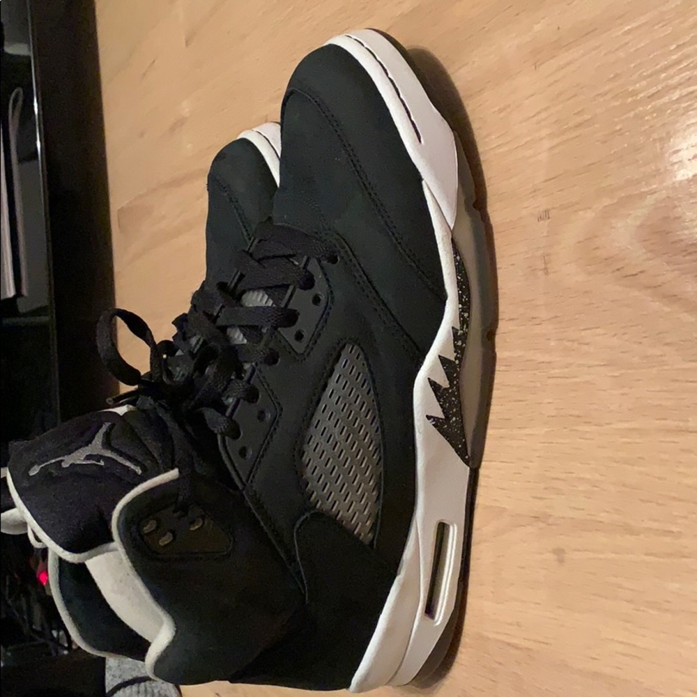 Air Jordan Retro 5 Oreo